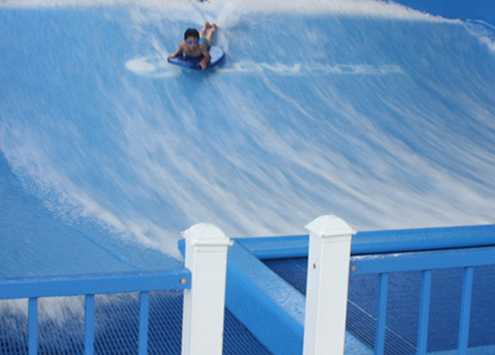 파도타기를 하는 OEM 물 공원 호텔 참신 Flowrider 유원지를 위한 기계 장비 가장