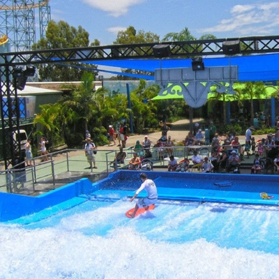 Skateboarding 파도타기를 하는 스포츠를 위한 옥외 물 놀이 Flowrider 물 탐