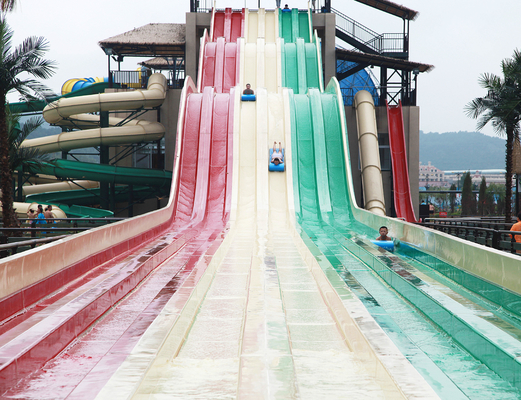 무지개 가족 물 게임을 위한 Waterpark의 주문 물 미끄럼