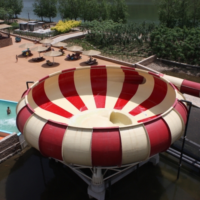 테마 파크를 위한 운동장 장비 섬유유리 물 미끄럼/슈퍼볼 물 미끄럼을 급수하십시오