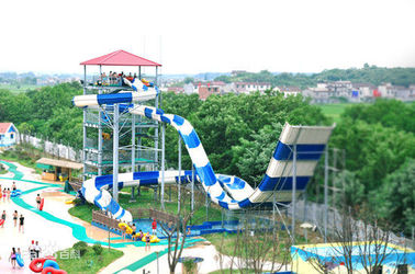 수중 스포츠 장비를 가진 Waterpark 주문을 받아서 만들어진 큰 외부 프로젝트